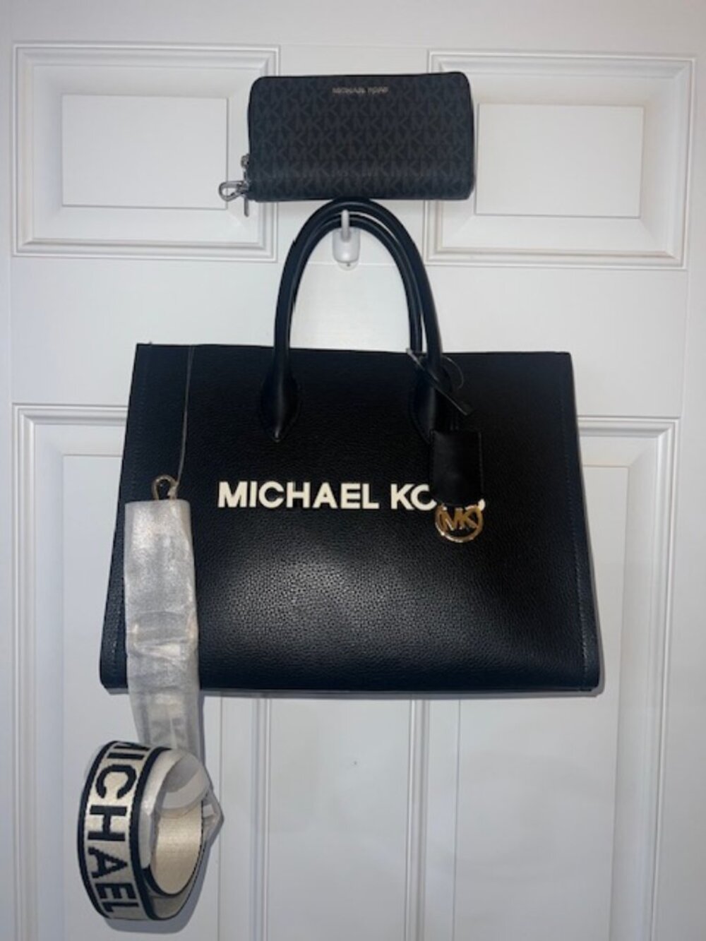 Michael Kors Handbag with wallet